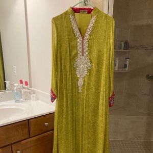 South Asian 3 piece outfit
